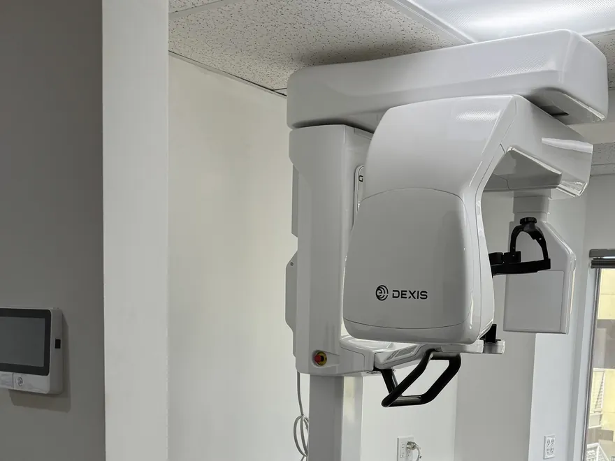 Digital imaging machine at Studio City Smiles